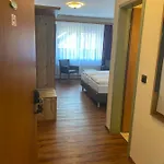 Domblick ホテル