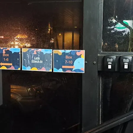 Отель Domblick *