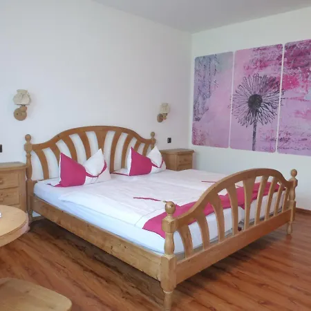 Szálloda Domblick *